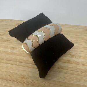 J. Crew Peach Cream Enamel Wide Cuff Bracelet Y2K 90s Hinged W/ Safety chain EUC